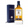 Whisky Ballantine's 12 ans sous étui cuir